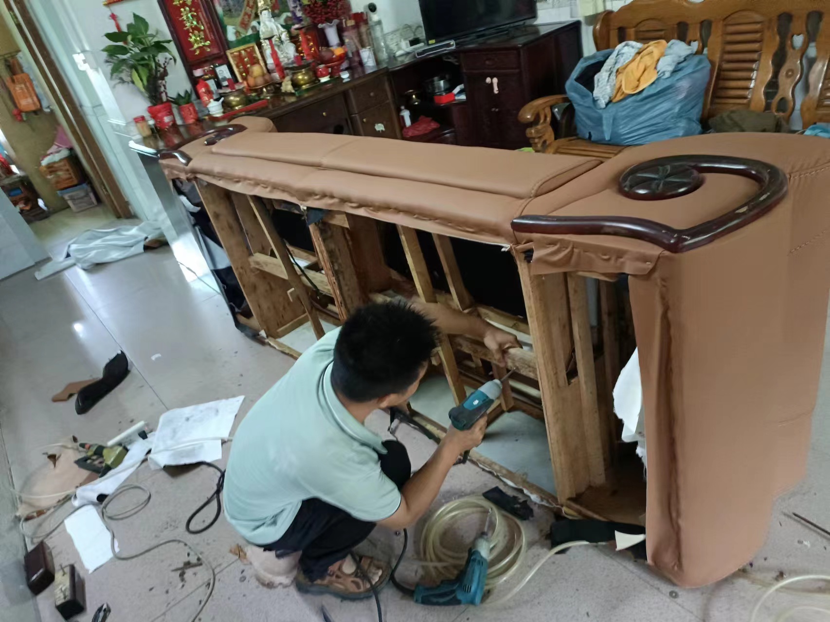 儋州旧沙发翻新免费上门收费合理