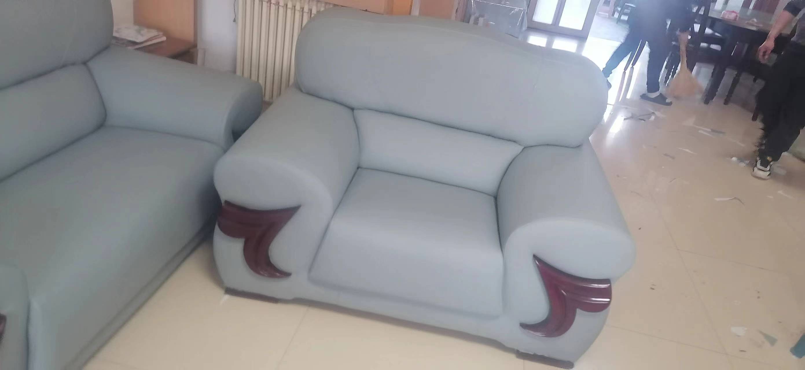 保定沙发翻新上门服务老师傅施工手艺可靠